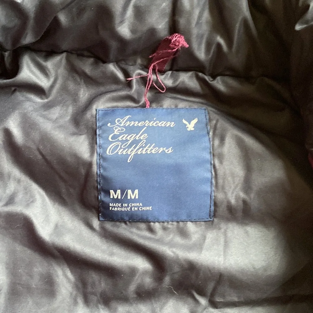 American Eagle - Medium - Fur hooded vest - Picture 3 of 3